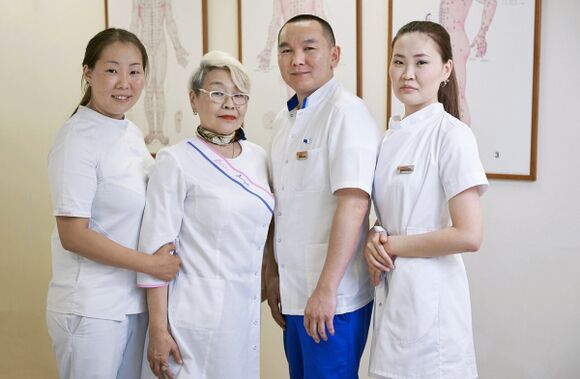 Тибетската медицина помага при болки во грбот