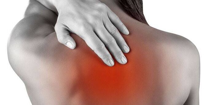 болки во грбот со остеохондроза во градите